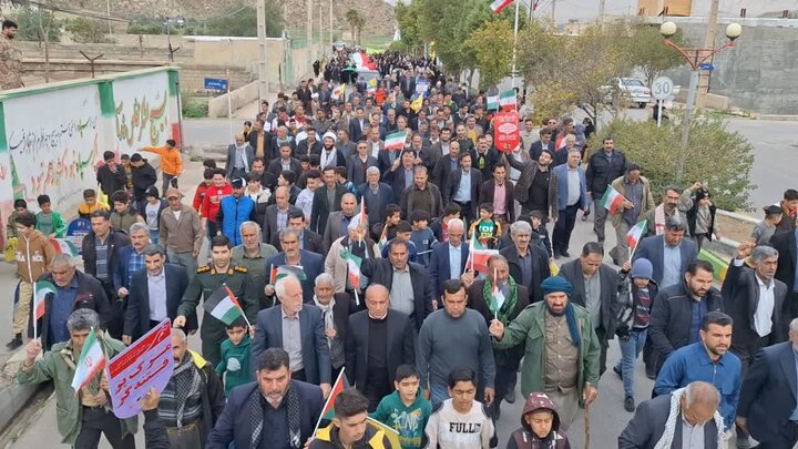 تصاویر / برگزاری راهپیمایی در بخش ماژین