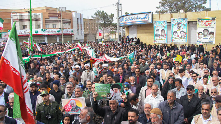 تصاویر/شکوه و عظمت راهپیمایی چهل و هفتمین سالروز پیروزی انقلاب اسلامی در آران وبیدگل