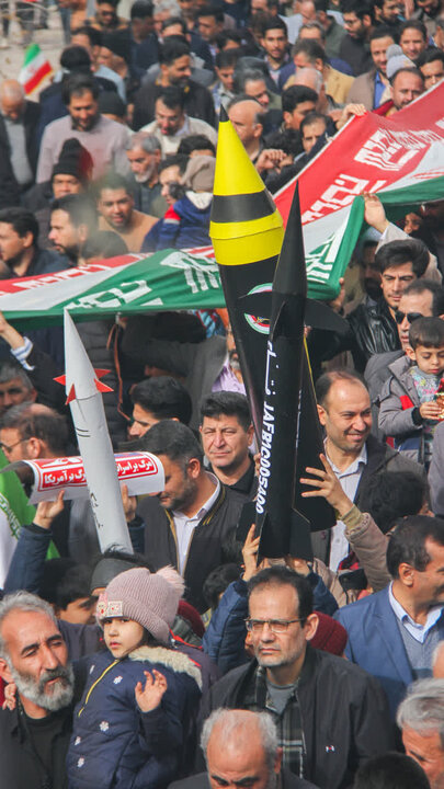 تصاویر/شکوه و عظمت راهپیمایی چهل و هفتمین سالروز پیروزی انقلاب اسلامی در آران وبیدگل