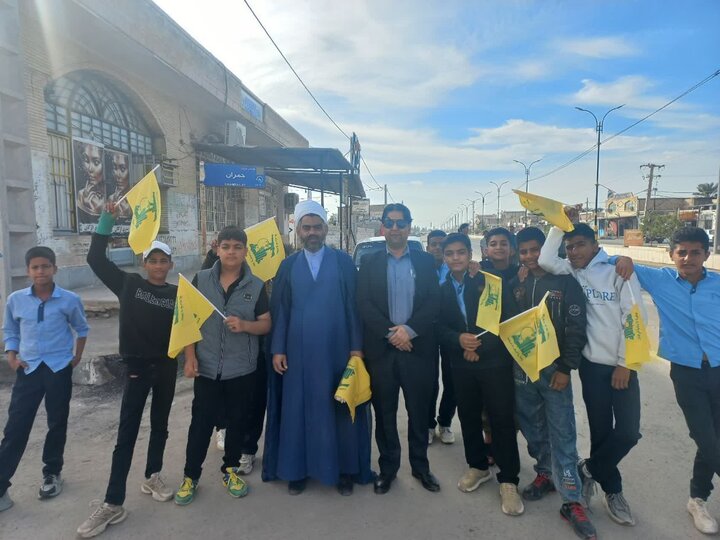 حضور حماسی و پر شور دانش آموزان مدارس شهر علی آباد عمران به همراه کادر آموزشی و تربیتی در راهپیمایی ۲۲بهمن ۱۴۰۴