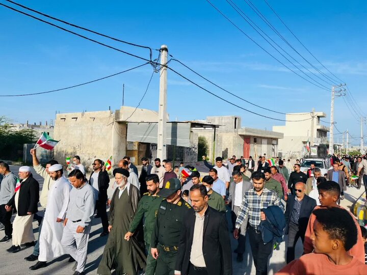 تصاویر/ جشن ۴۷ سالگی انقلاب در روستای بساتین