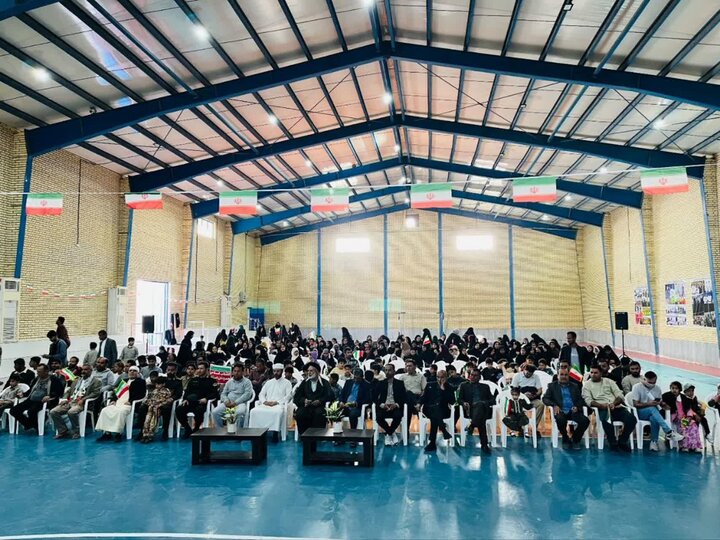 تصاویر/ جشن ۴۷ سالگی انقلاب در روستای بساتین