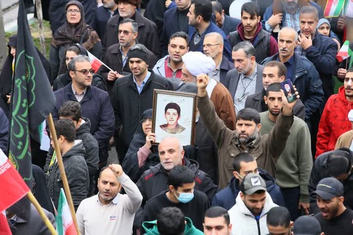 راهپیمایی با شکوه 22 بهمن در شهر ساری