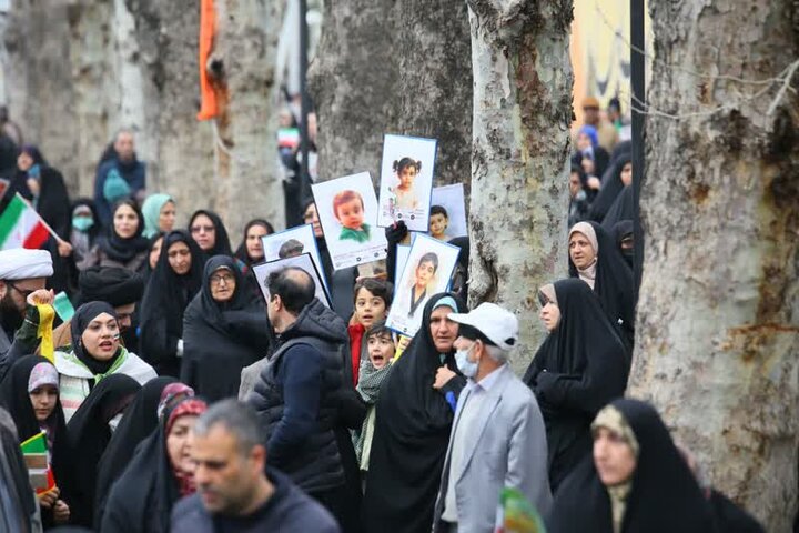 راهپیمایی با شکوه 22 بهمن در شهر ساری