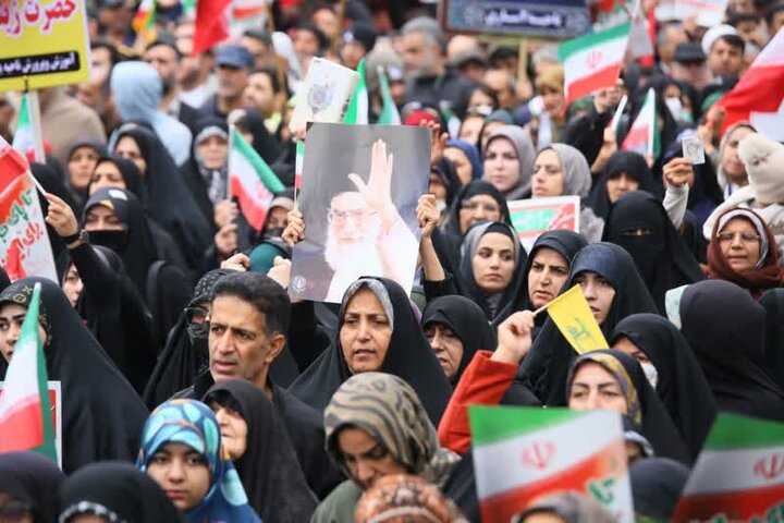 راهپیمایی با شکوه 22 بهمن در شهر ساری