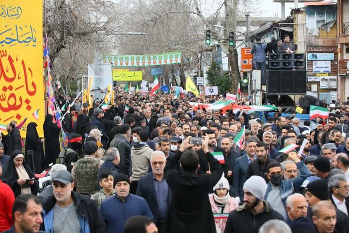 راهپیمایی با شکوه 22 بهمن در شهر ساری