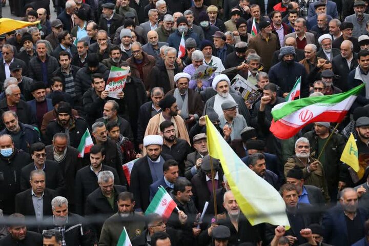 راهپیمایی با شکوه 22 بهمن در شهر ساری