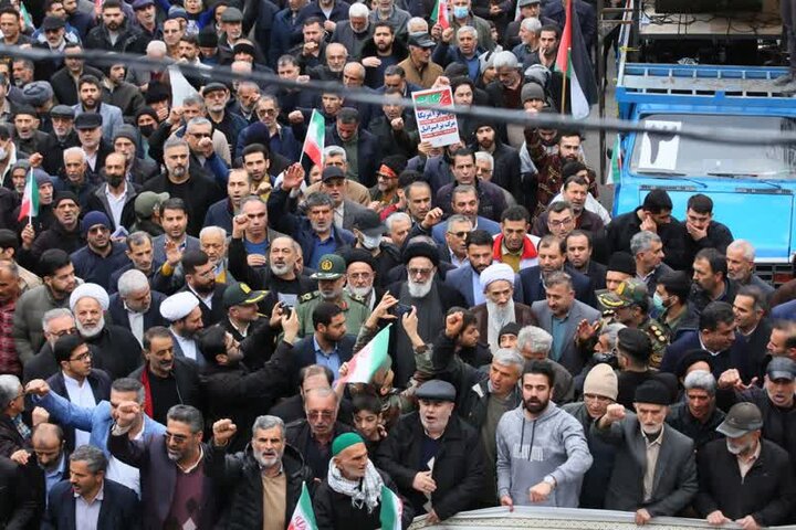 راهپیمایی با شکوه 22 بهمن در شهر ساری
