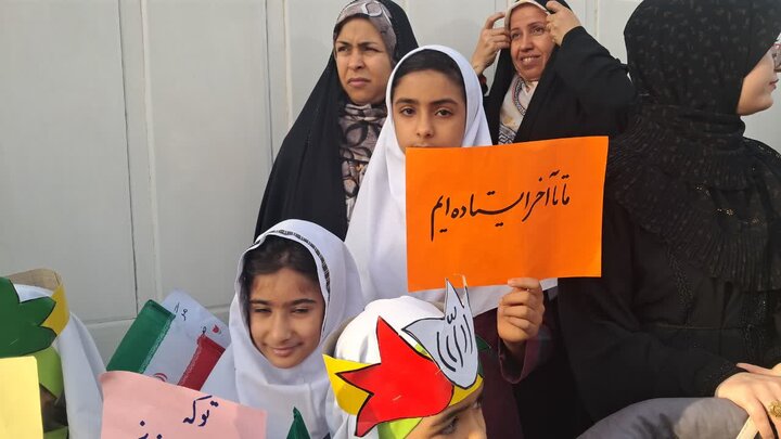 تصاویر/ راهپیمایی ۲۲ بهمن در شهر دوراهک