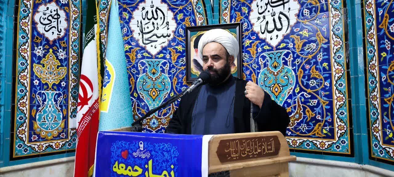 حضور مردم، طومار فتنه‌های دشمن را درهم پیچید