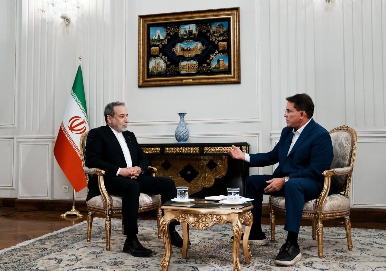 পারমাণবিক অস্ত্র না থাকার নিশ্চয়তায় বাস্তব প্রস্তাব প্রণয়ন করছে ইরান: পররাষ্ট্রমন্ত্রী