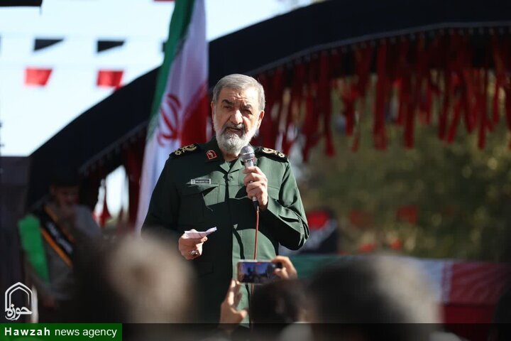 ظرفیت سیاسی نتانیاهو و ترامپ روبه اتمام است/ ملت و مسئولان با هم در میدان مبارزه با فساد و تدبیر