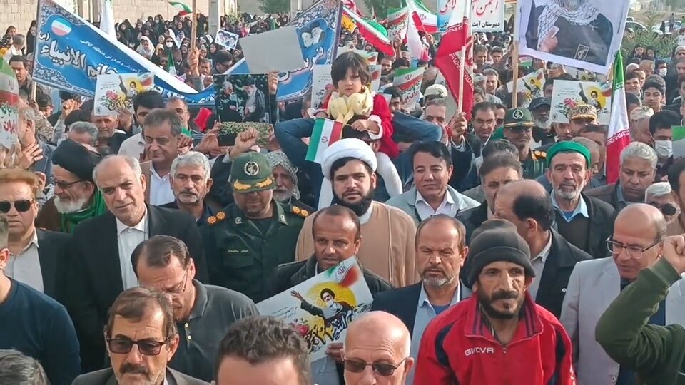 فیلم| راهپیمایی ۲۲ بهمن در کاکی