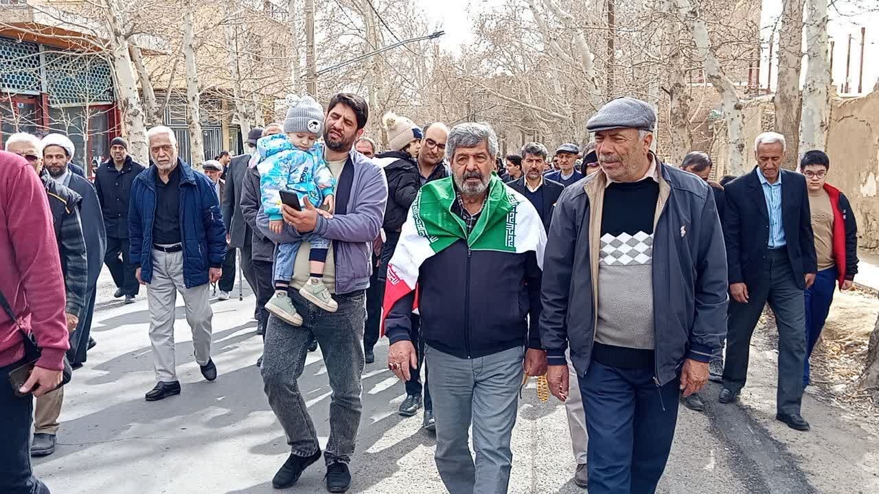 راهپیمایی یوم الله ۲۲ بهمن در نطنز برگزار شد+تصاویر