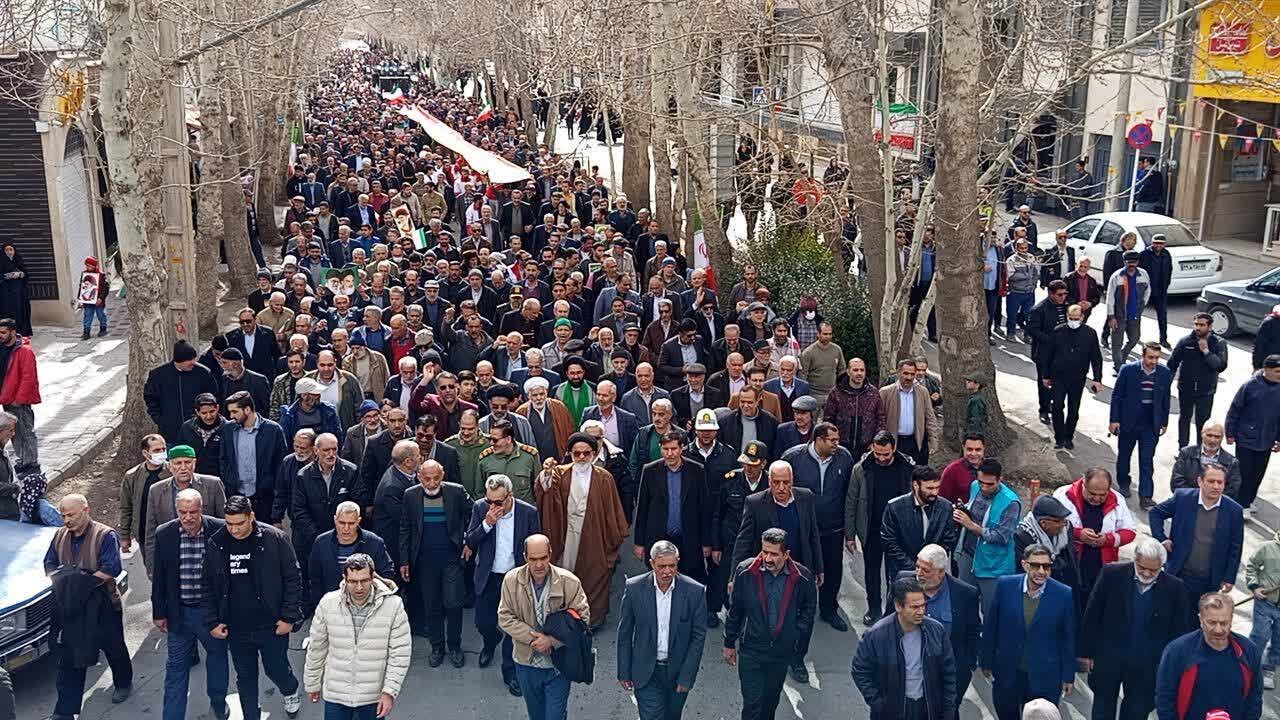 راهپیمایی یوم الله ۲۲ بهمن در نطنز برگزار شد+تصاویر