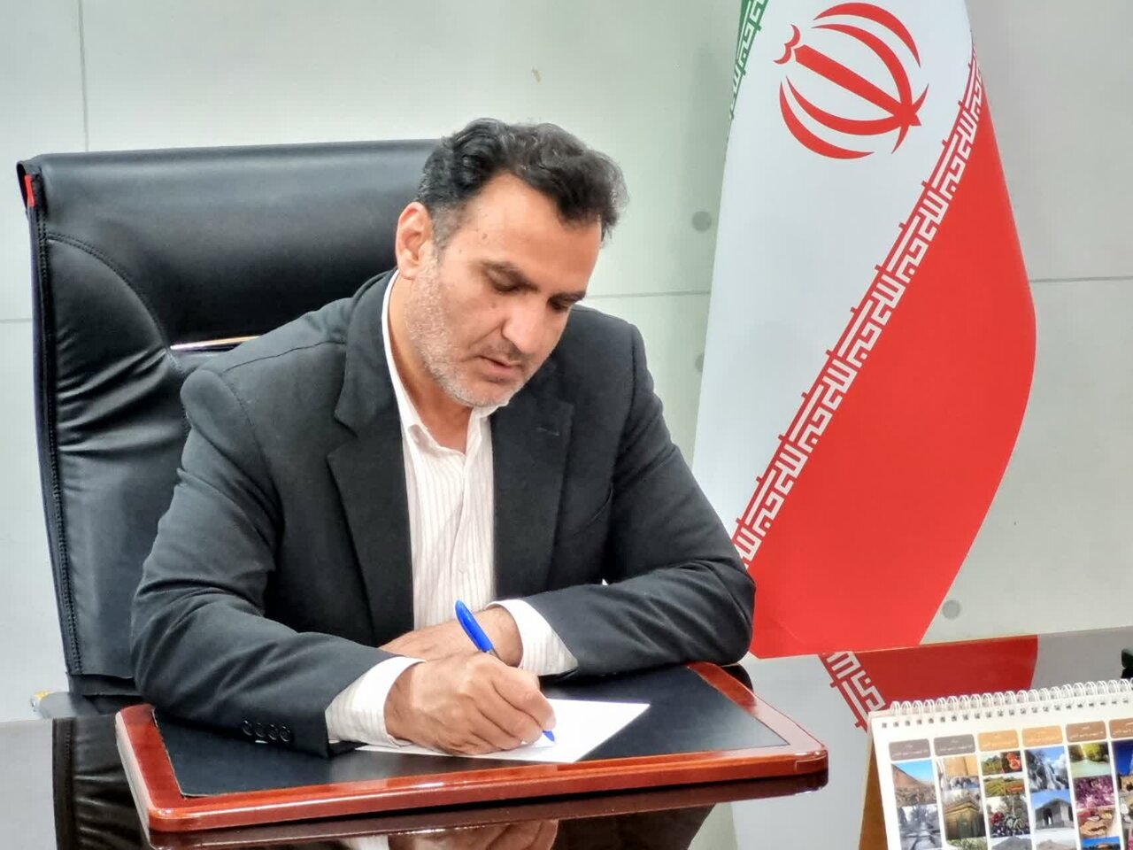 قدردانی فرماندار کاشان از حضور حماسی مردم در راهپیمایی ۲۲ بهمن