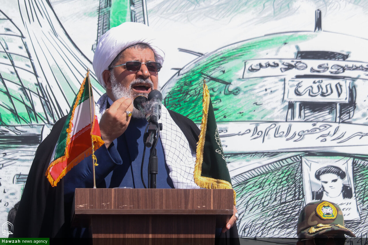 راهپیمایی ۲۲ بهمن میخی بر تابوت استکبار بود