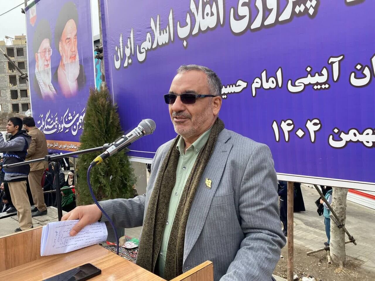 انقلاب اسلامی با اراده مردم زنده و پویا است