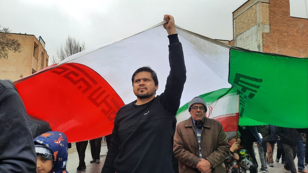 فیلم| همه آمده بودند؛ شهرکرد در قاب حماسه ۲۲ بهمن