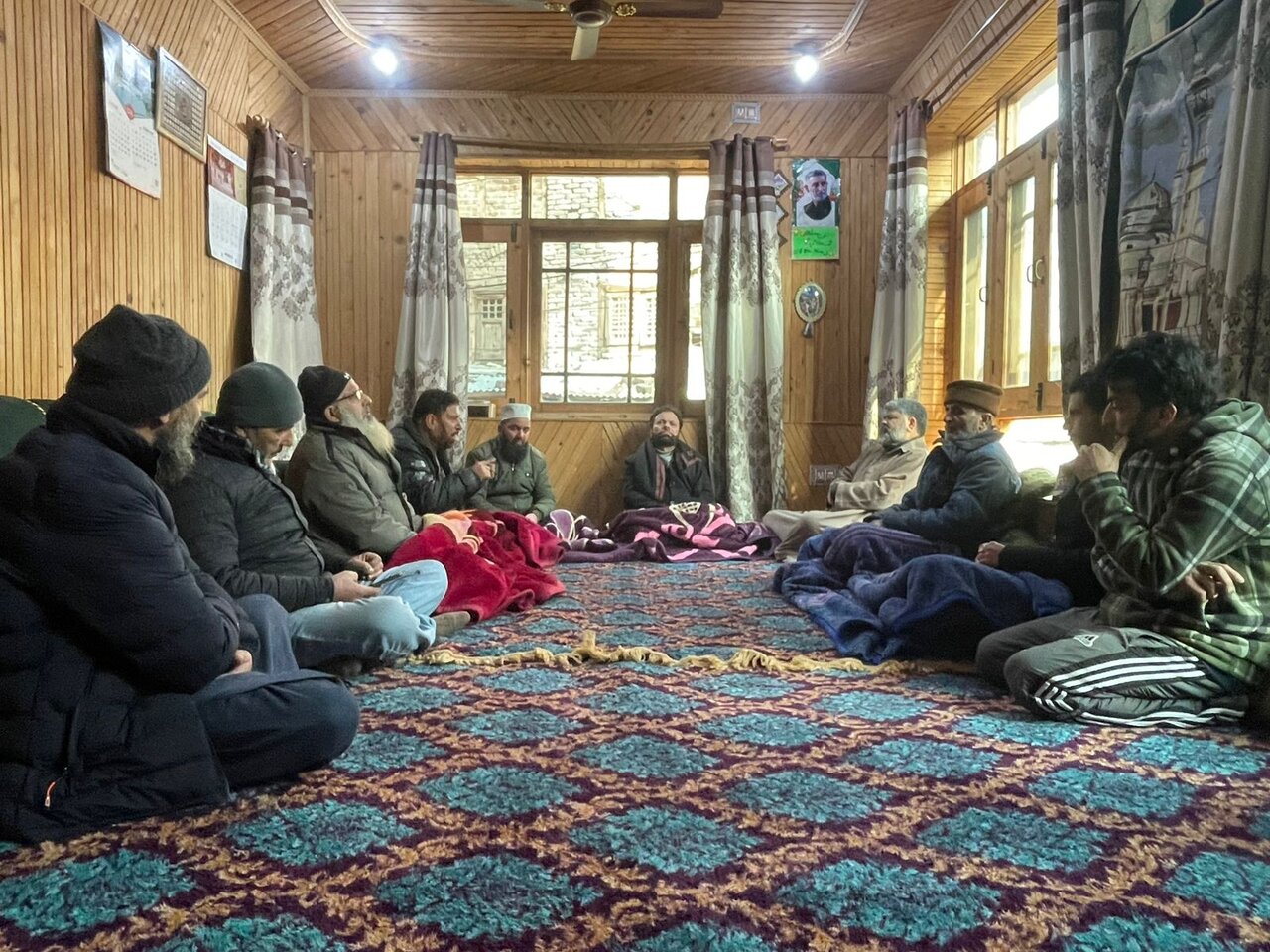 تبیان قرآنی ریسرچ انسٹیٹیوٹ کشمیر کے تحت اسلام آباد خودکش دھماکے کی مذمت اور مظلومین کی حمایت میں اجلاس کا انعقاد