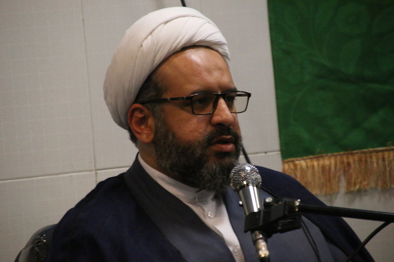 بررسی راهکارهای جذب و توسعه فعالیت‌های قرآنی در دومین نشست اجلاسیه مدیران حوزه‌های علمیه کرمان