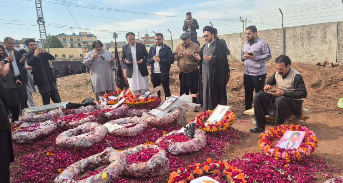 علامہ شہنشاہ نقوی کی سانحہ ترالی کے زخمیوں کی عیادت کی اور شہداء کی قبور پر حاضری/ملک میں سرگرم کالعدم جماعتوں کے خلاف فوری کاروائی کا مطالبہ