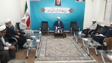 بررسی نقش حوزه علمیه کرمان در تربیت امام جماعت مساجد