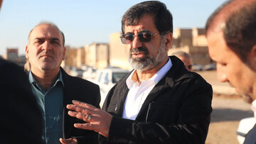 استاندار قم پیگیر احداث یک مجتمع آموزشی در منطقه قلعه کامکار شد