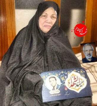 مادر شهید والامقام علی علی عظیمی به دیدار فرزند شهیدش شتافت