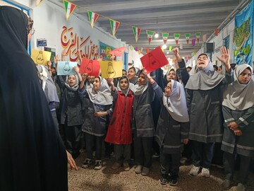 «فرمانده مهدی» تا راهپیمایی ۲۲ بهمن؛ فعالیت مبلغ طرح امین دبستان حجت کرمان+تصاویر