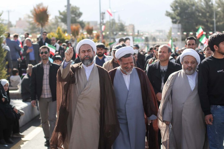 تصاویر| حماسه راهپیمایی ۲۲ بهمن در بیرجند-2