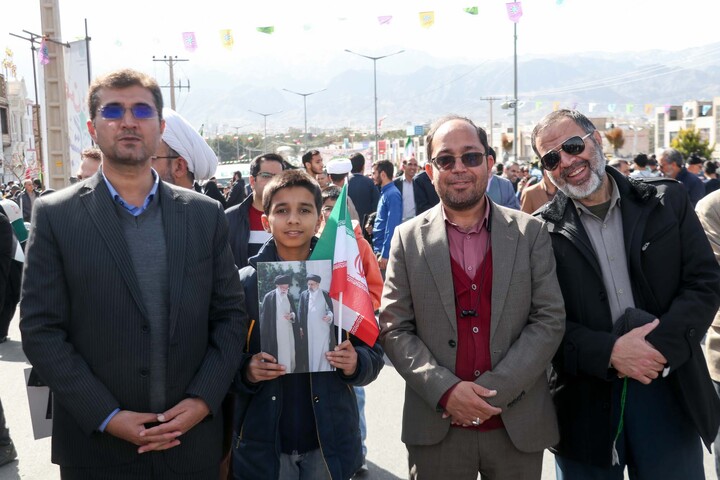 تصاویر| حماسه راهپیمایی ۲۲ بهمن در بیرجند-2
