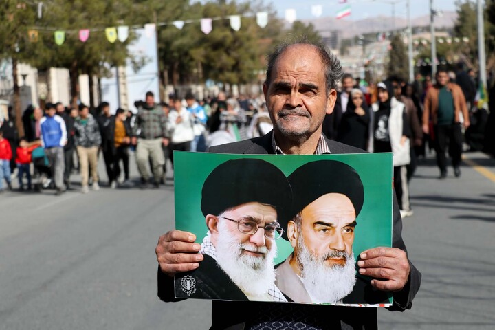 تصاویر| حماسه راهپیمایی ۲۲ بهمن در بیرجند-2