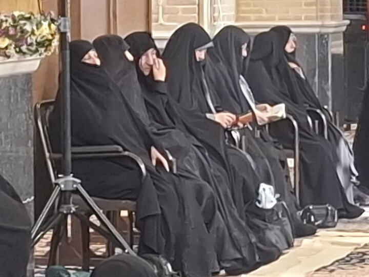 تصویر/همایش طلاب، روحانیون، مبلغین، مبلغات و ائمه جماعات کاشان