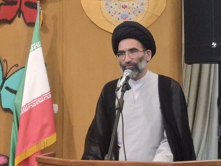 تصویر/همایش طلاب، روحانیون، مبلغین، مبلغات و ائمه جماعات کاشان