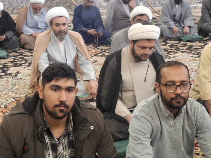 تصویر/همایش طلاب، روحانیون، مبلغین، مبلغات و ائمه جماعات کاشان