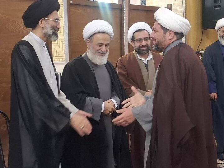 تصویر/همایش طلاب، روحانیون، مبلغین، مبلغات و ائمه جماعات کاشان