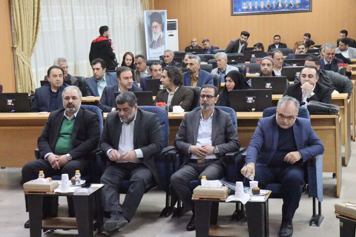 تصاویر/ نشست مدیران و فعالان میراث‌فرهنگی، گردشگری و صنایع دستی استان سمنان با وزیر میراث‌فرهنگی