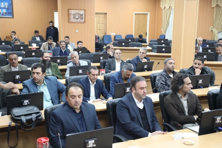 تصاویر/ نشست مدیران و فعالان میراث‌فرهنگی، گردشگری و صنایع دستی استان سمنان با وزیر میراث‌فرهنگی