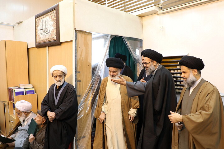 تصاویر/ مراسم بزرگداشت چهارمین سالگرد ارتحال حضرت آیت الله علوی گرگانی (ره)