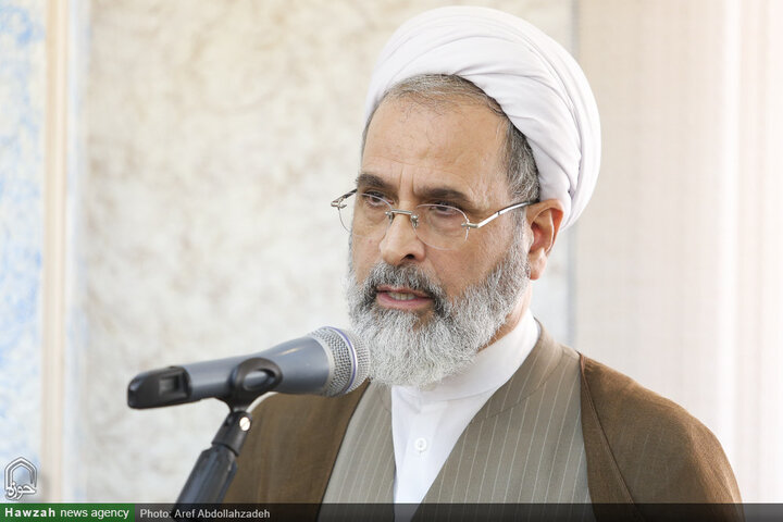 22 بہمن کی تاریخی ریلی؛ آیت اللہ اعرافی کا ملت ایران کو خراجِ تحسین