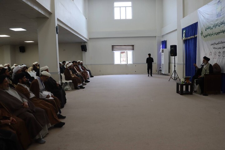 نشست ویژه مبلغان خوزستان به مناسبت فرارسیدن ماه مبارک رمضان