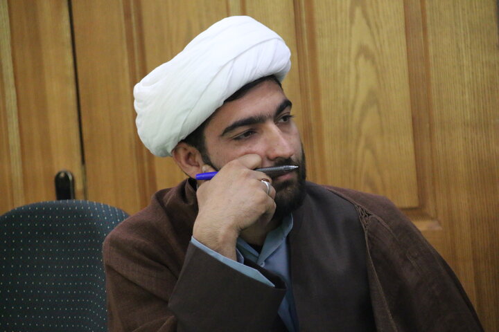 تصاویری از برگزاری جلسه اختتامیه اجلاسیه مدیران حوزه علمیه استان کرمان در کرمان.