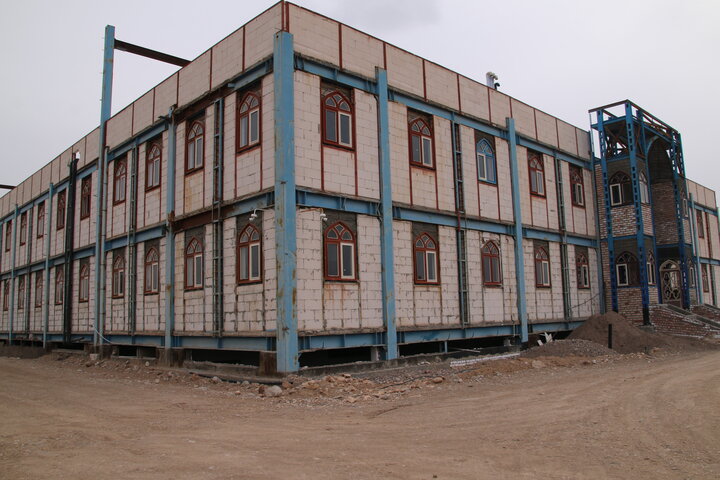 بازدید مجید دوستعلی نماینده کرمان در مجلس شورای اسلامی از پروژه در حال ساخت مدرسه علمیه امام صادق(ع) با حضور مدیر و معاونان حوزه علمیه استان کرمان.