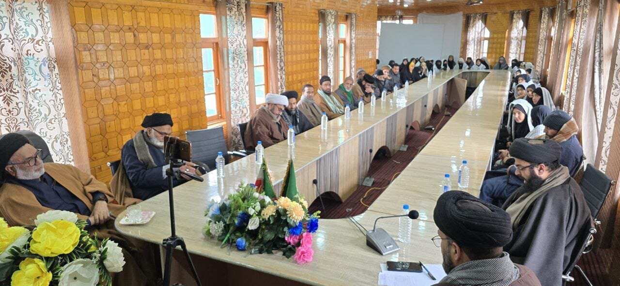 Jammu and Kashmir Scholars Pay Tribute to Iran’s Islamic Revolution on 47th Anniversary