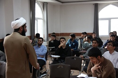 آغاز دوره استانی طرح ولایت با محوریت فلسفه حقوق در سنقر و کلیایی