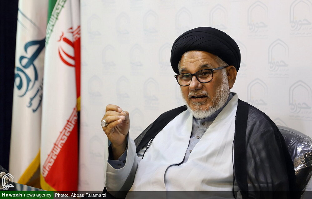 Pakistani Cleric: Islamic Revolution Inspires the Oppressed Worldwide