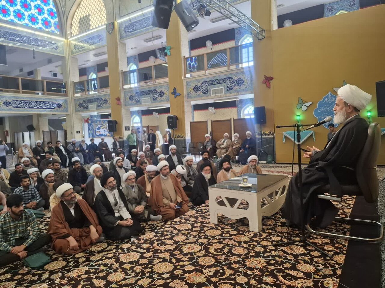 قرآن بیش از آن که کتاب فرد ساز باشد کتاب فرهنگ ساز است