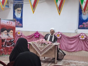 تک‌فرزندی از آسیب‌های جدی جامعه امروز است+عکس