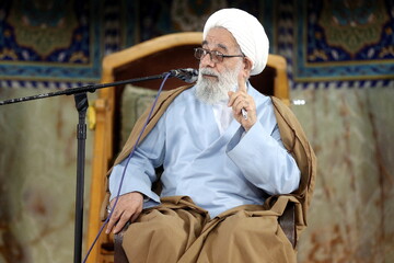 تربیت علمی و اخلاقی طلاب تضمین‌کننده پیشبرد اهداف اسلام ناب است